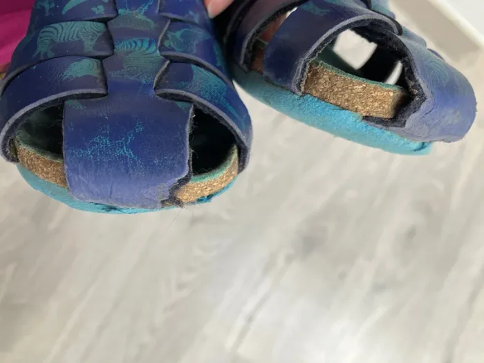 Paire de chaussures type sandales bleues dinosaures - Kickers - 27 - photo numéro 4
