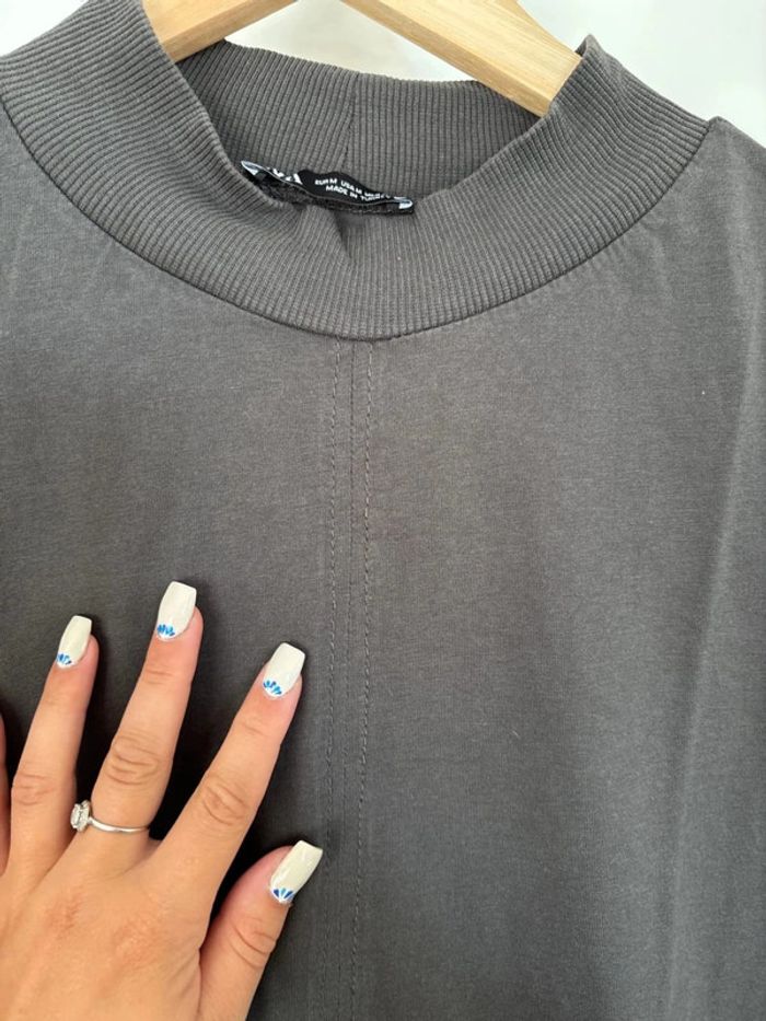 t-shirt large gris foncé zara taille M - photo numéro 4