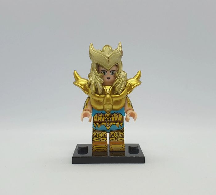 Figurine Les Chevaliers du Zodiaque - Milo du Scorpion - (Style Lego)