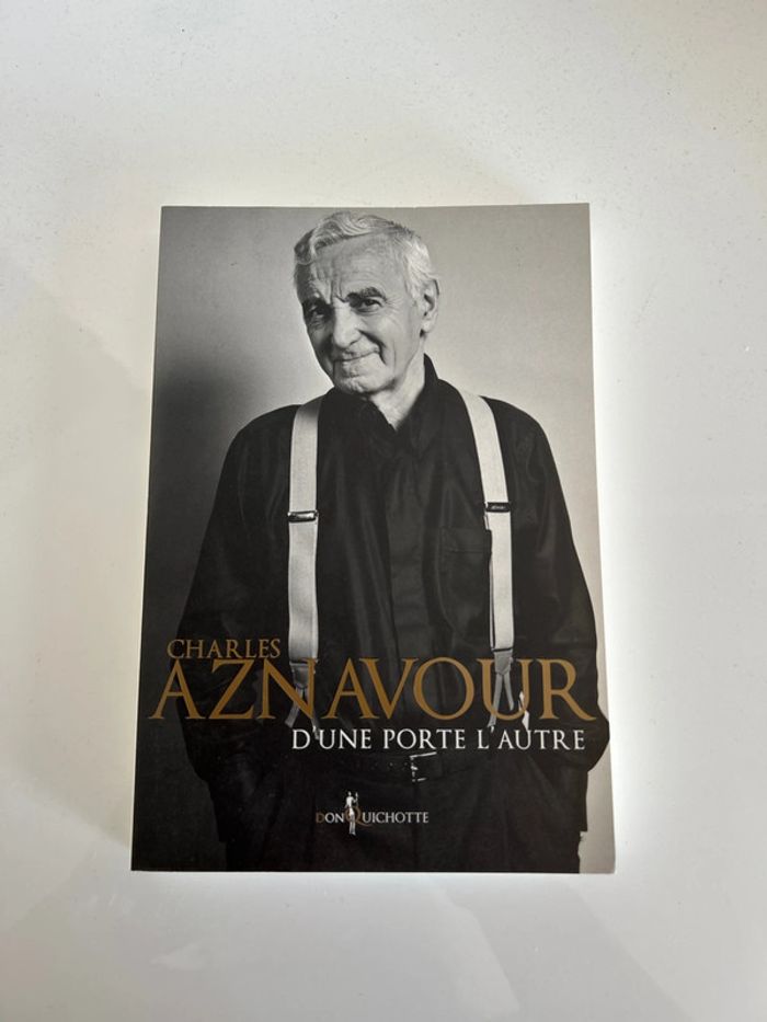 Livre Charles aznavour
