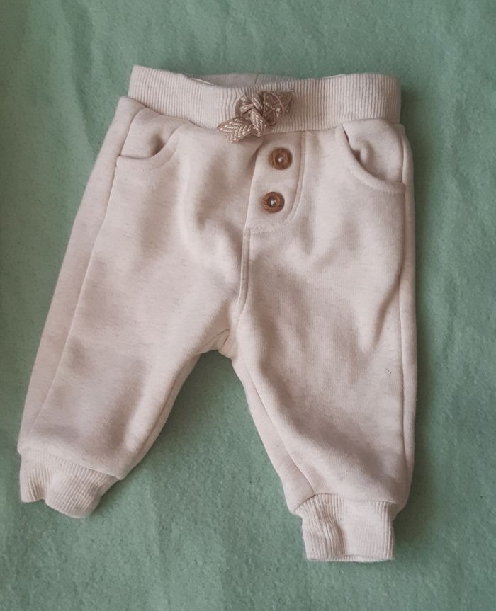 Lot 3 mois fille - photo numéro 2