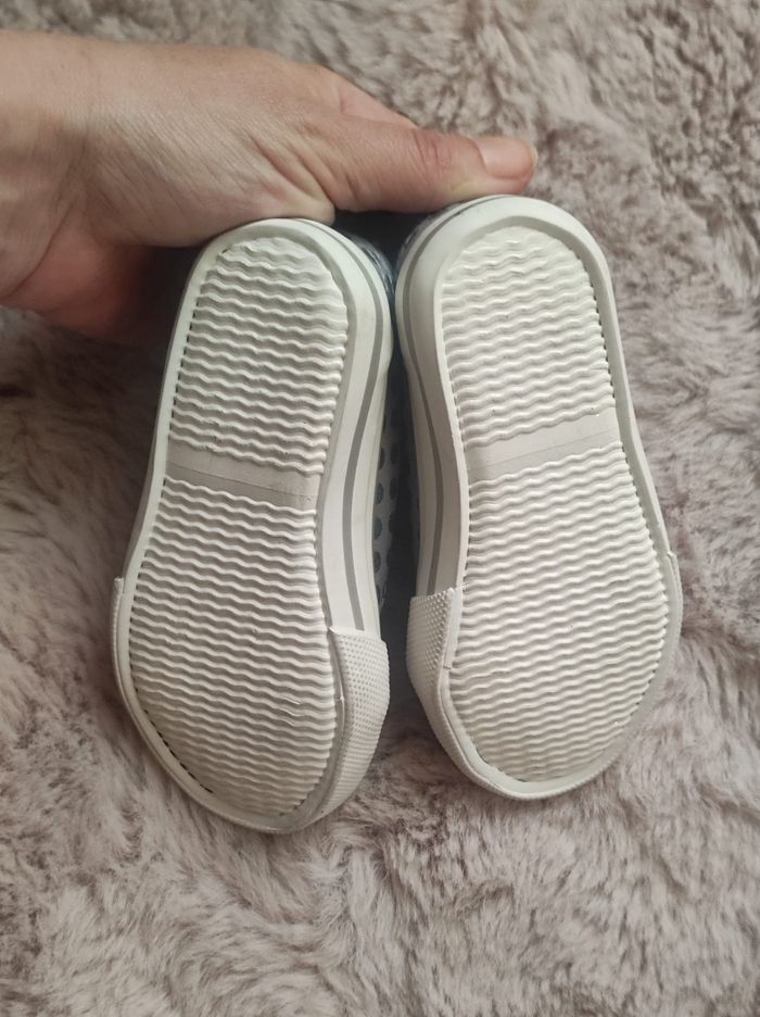 Chaussures brillante T19 - photo numéro 6