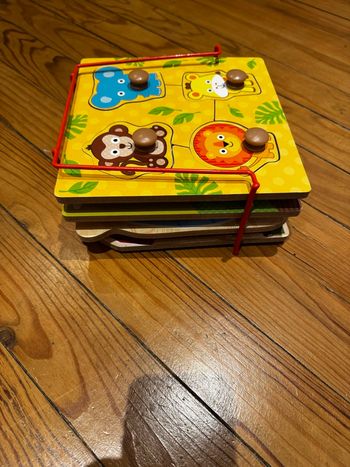 Lot puzzles en bois