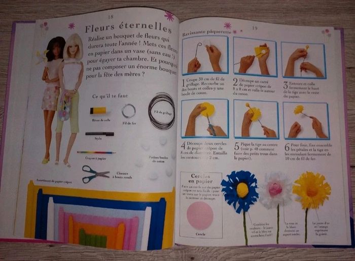 Livre activité de barbie - photo numéro 2