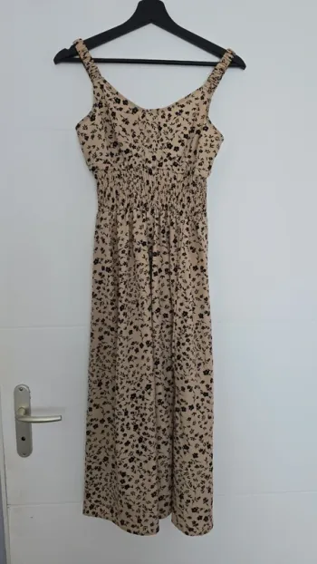 Robe longue à bretelles