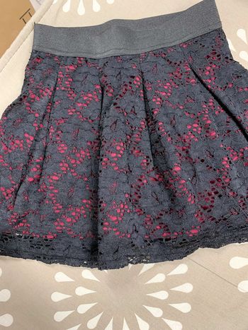 Jupe avec effet dentelle