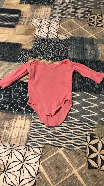 Body rose 12/18mois