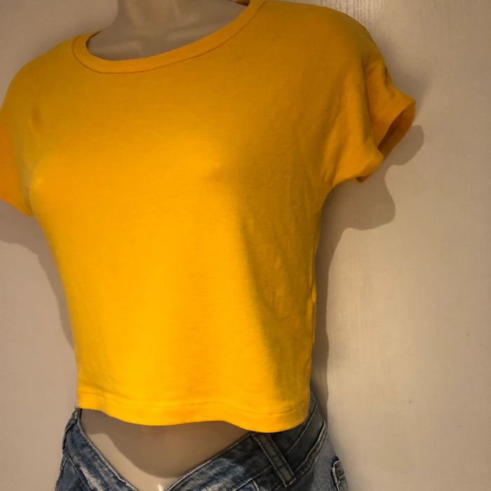 T-shirt court Zara trafaluc jaune taille S - photo numéro 8