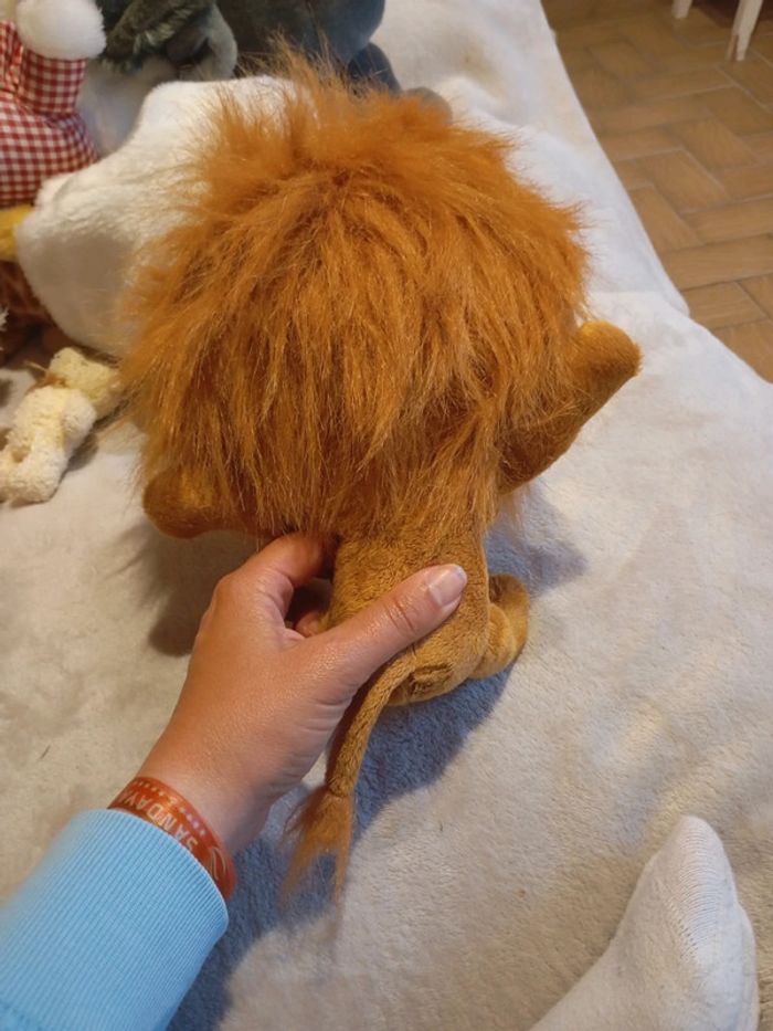 Peluche lion Madagascar - photo numéro 3