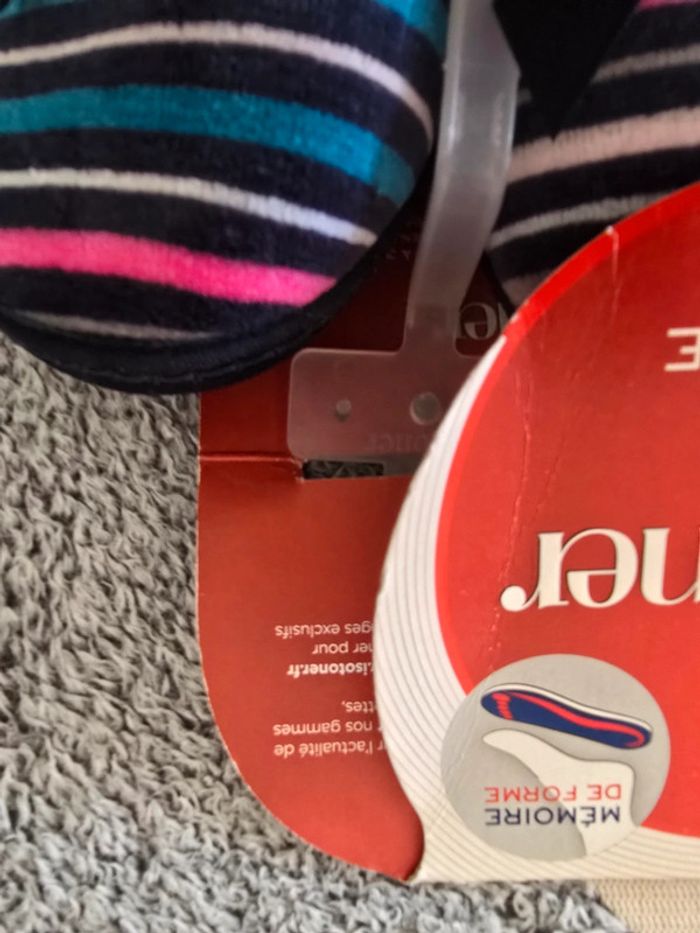 Chaussons ballerines Isotoner rayés multicolore – T.37 – Neufs avec étiquette - photo numéro 4