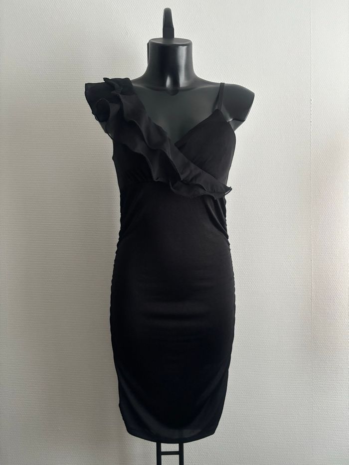 Robe noire habillée neuve