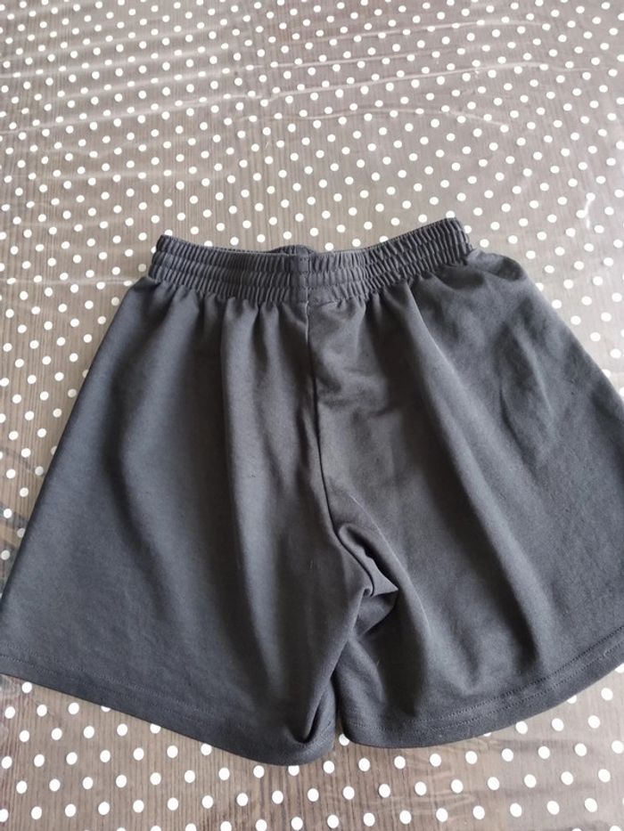 Short kipsta - photo numéro 3