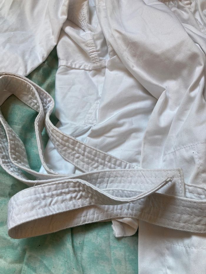 Kimono 140 cm 10 ans décathlon - photo numéro 2