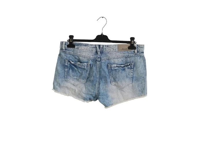 C60 short jeans bleu Stradivarius 40 - photo numéro 5