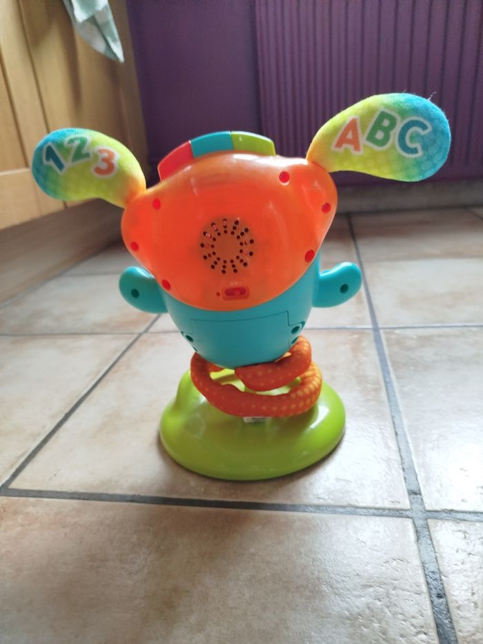 Dj le robot - photo numéro 4