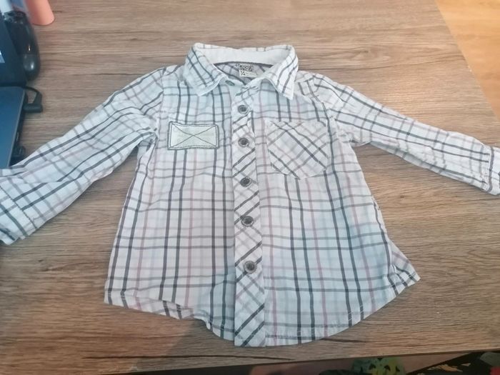 Chemise tape à l'œil