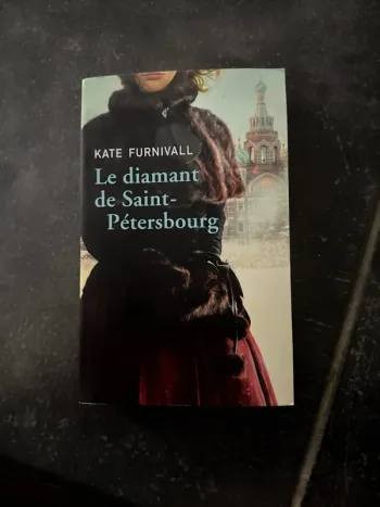 Livre le diamant de Saint-Pétersbourg