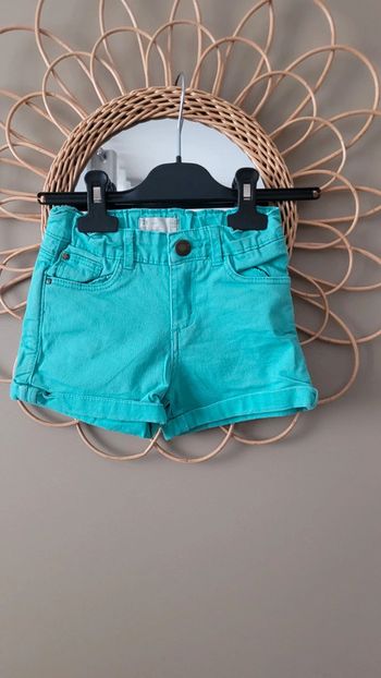 Short fille 4/5 ans