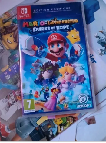 Jeu switch Mario + lapins crétins sparks of hope très bon état