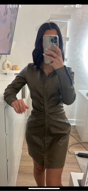 Robe kaki