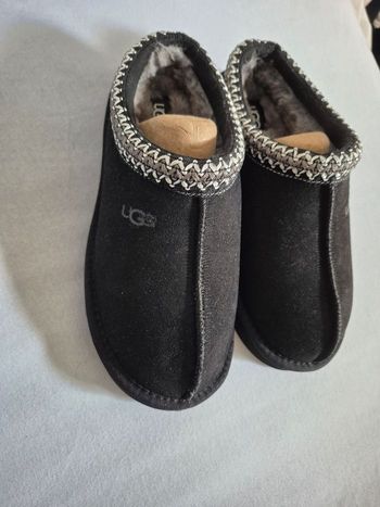 UGG basses 