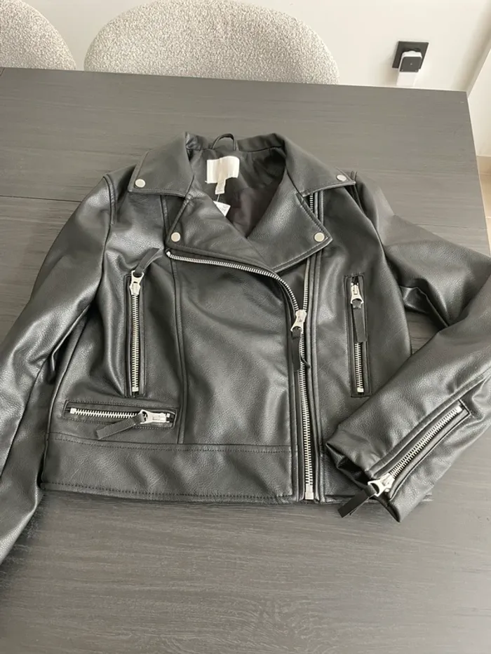 Veste en similicuir - photo numéro 11