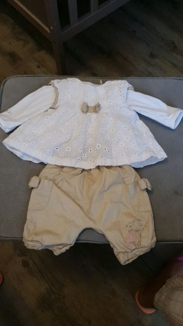 Ensemble fille 1 mois