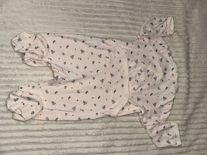 Pyjama coton - fleuries et beige - fille - Kiabi - 6 mois - excellent état - photo numéro 5