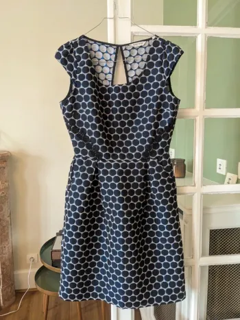 Robe Naf Naf très bon etat