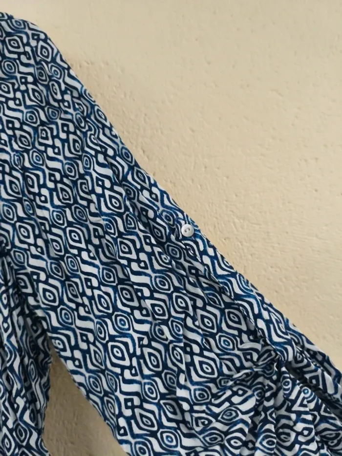 Blouse bleue - Zamba - taille 46 - photo numéro 2