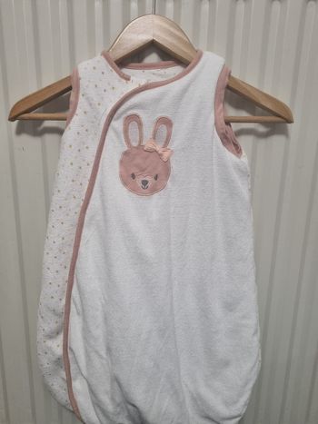 Gigoteuse bébé fille