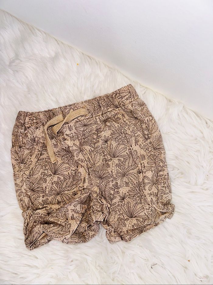 Short 12 mois - photo numéro 2