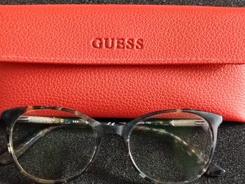 Lunettes femme Guess