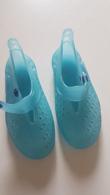 Chaussures piscine plage 25 26 quechua