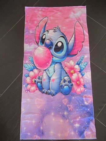 Petite Serviette de plage Stitch neuve
