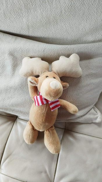 Peluche / doudou renne