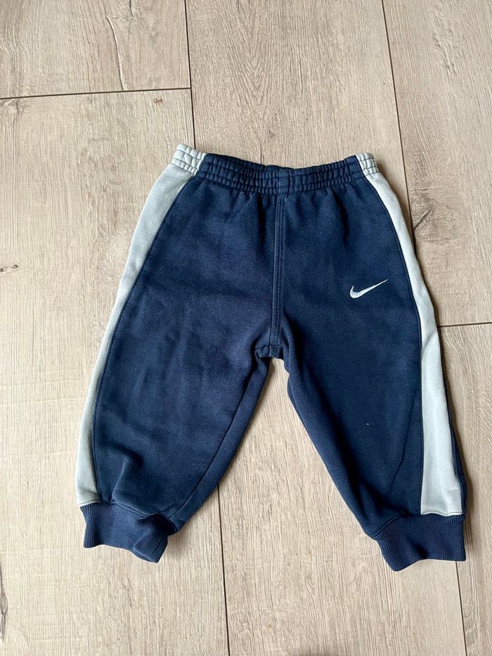 Lot de 2 joggings 12 mois - photo numéro 2