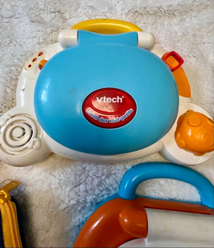 Lot jouets bébé - photo numéro 2