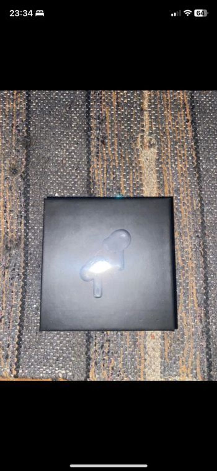 AirPods pro2 noir mat version américaine édition limitée sous blister