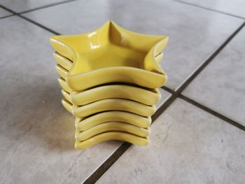 Lot ramequins étoiles