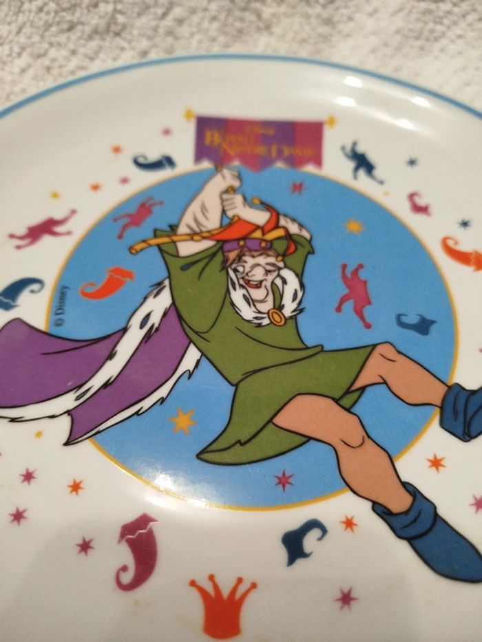 Assiette Disney Le Bossu de notre Dame - photo numéro 6