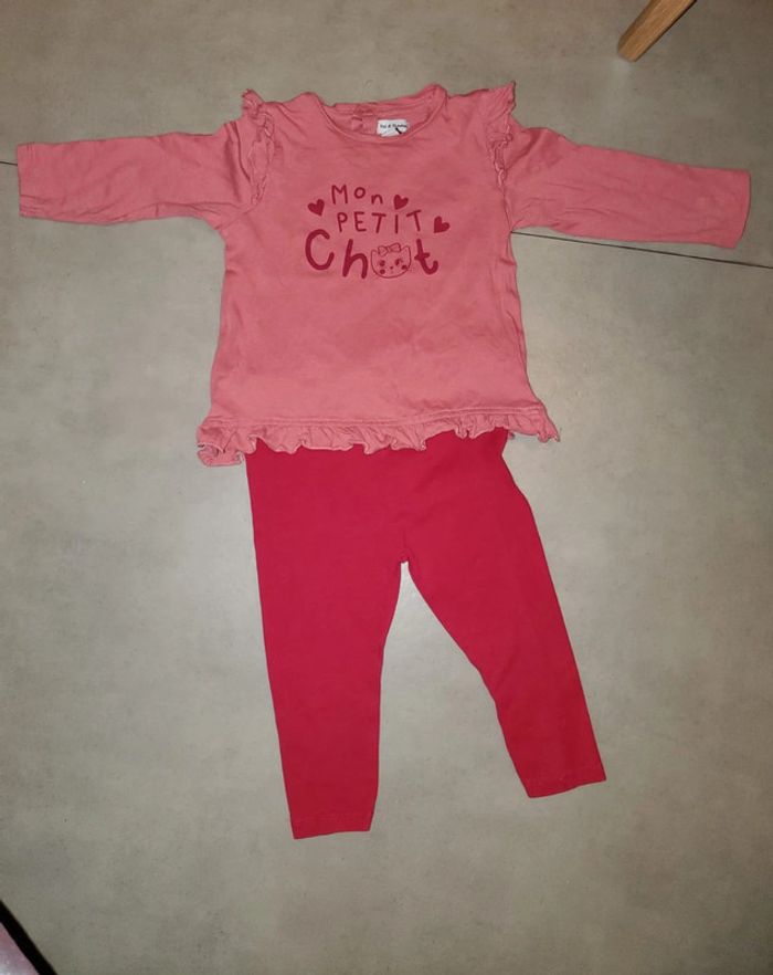Ensemble t shirt & legging