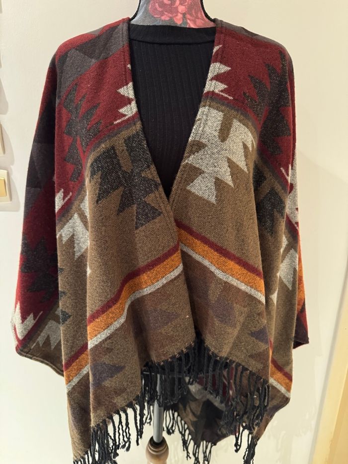 Poncho à motifs ethniques - Pimkie