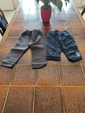 Lot pantalon de jogging