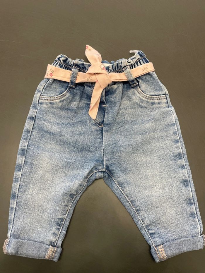 Jean ceinture rose