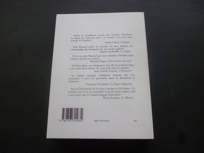 LE MONDE A PEU PRES /JEAN TOUAUD /EDITIONS DE MINUIT - photo numéro 2