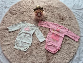 Lot 2 bodies danseurs in extenso 3 mois