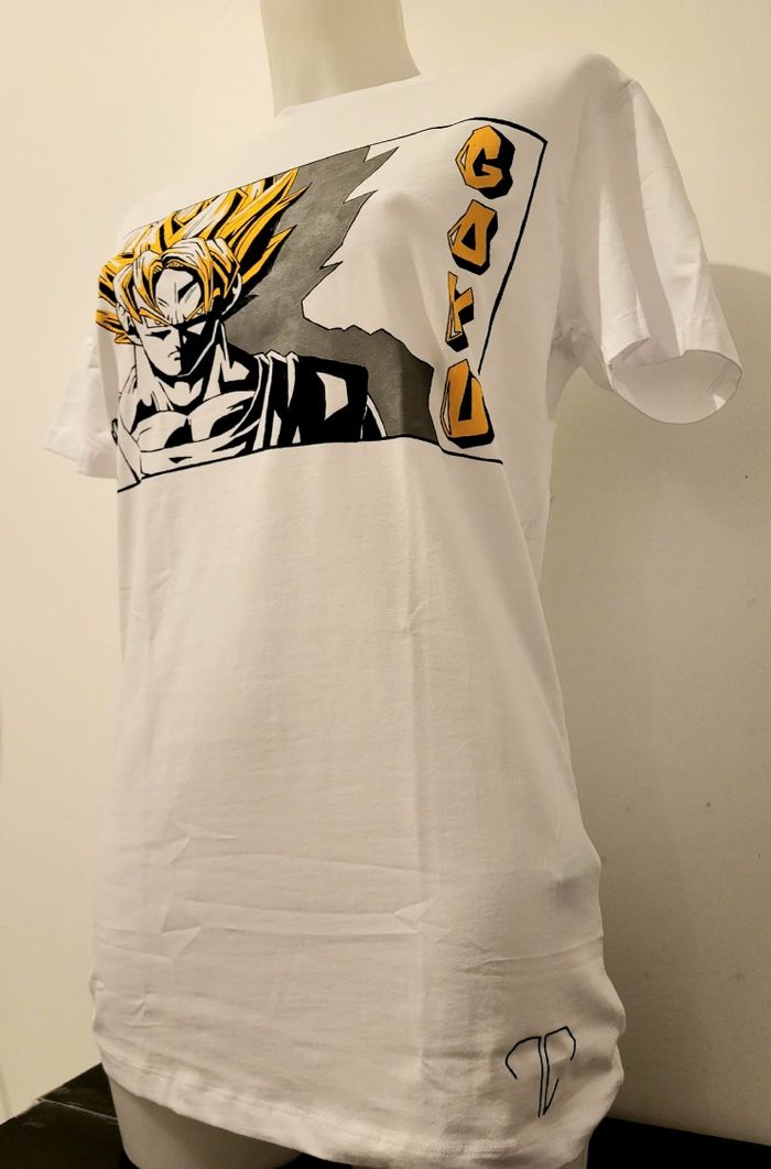 Tee-shirt Dragon Ball Z taille M - photo numéro 2