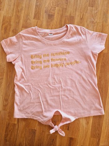 T-shirt taille 14ans