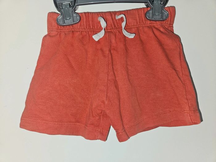 Short bébé